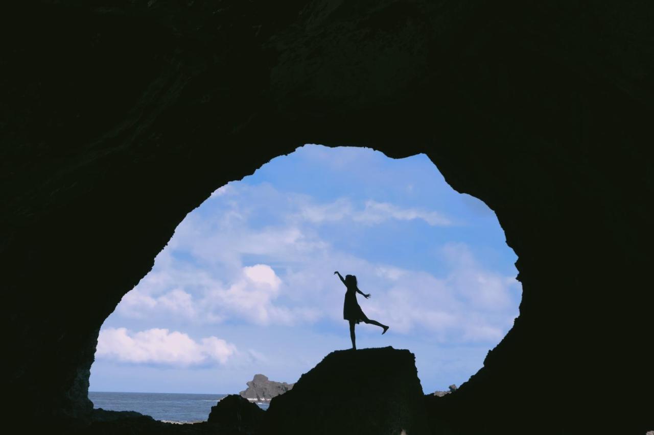 Slow Island Hostel 緑島郷 エクステリア 写真