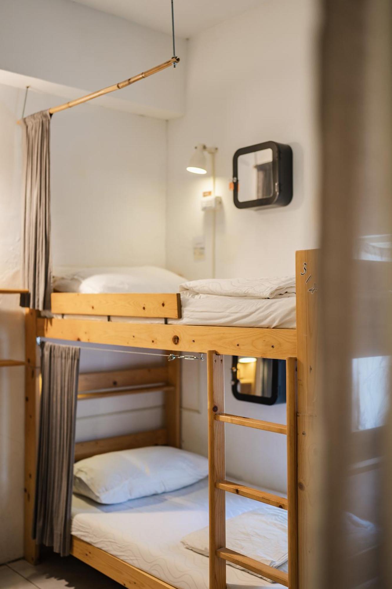 Slow Island Hostel 緑島郷 エクステリア 写真