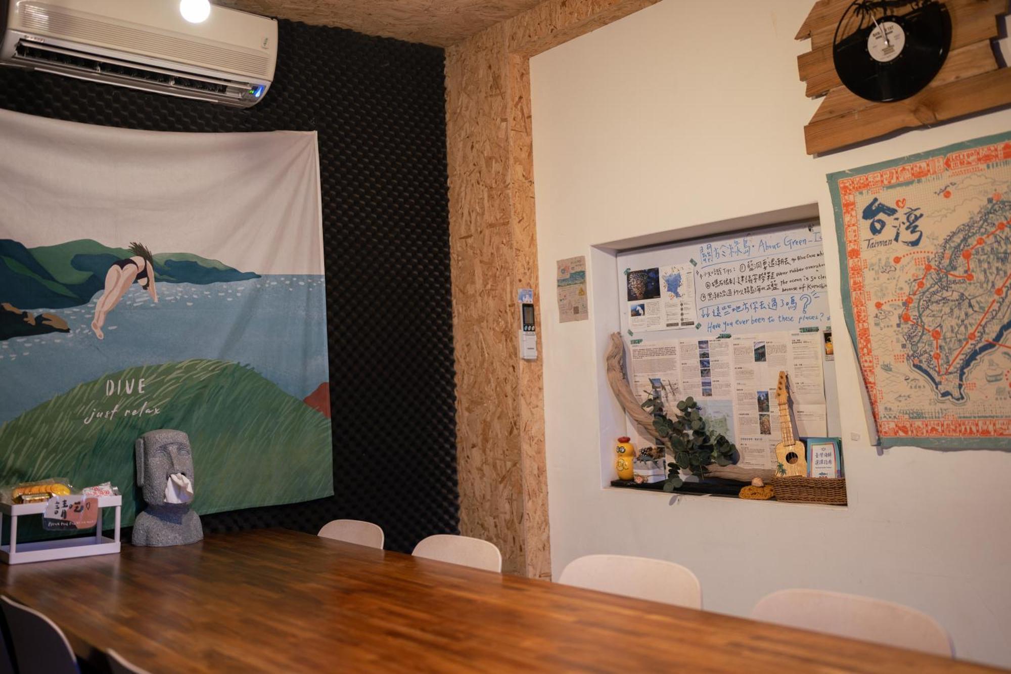 Slow Island Hostel 緑島郷 エクステリア 写真