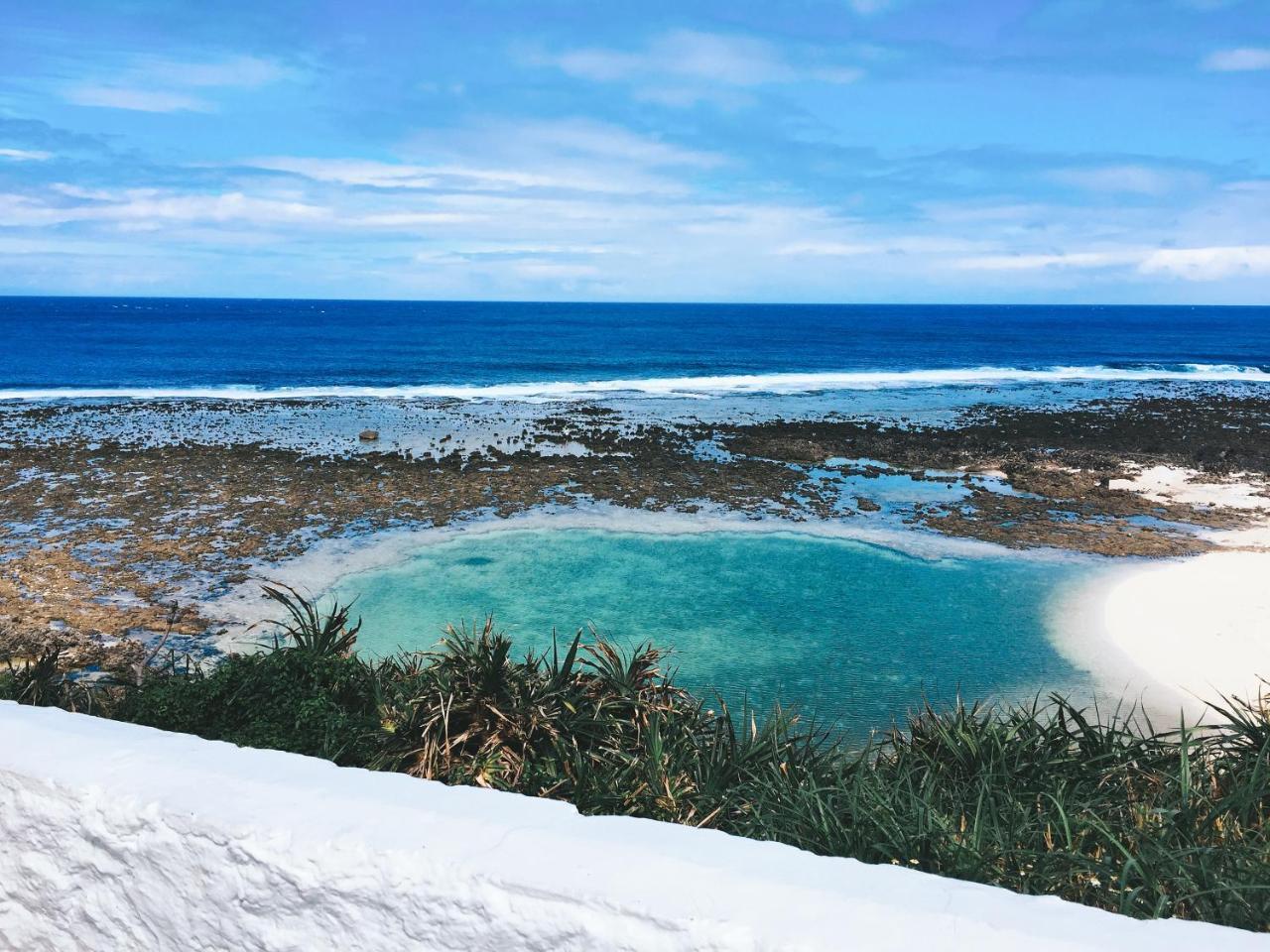 Slow Island Hostel 緑島郷 エクステリア 写真